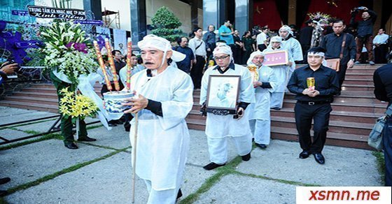 Mơ thấy đám tang